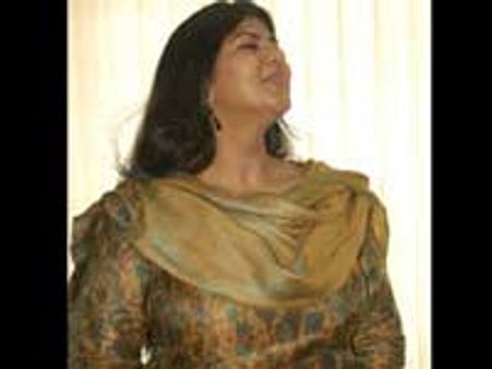 ரேவதி சீரியலில் சொர்ணமால்யா