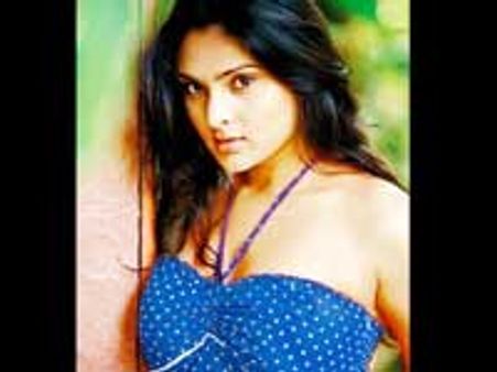 கண்தானம் செய்து பெயரைக் காப்பாற்றிக் கொண்ட ரம்யா!