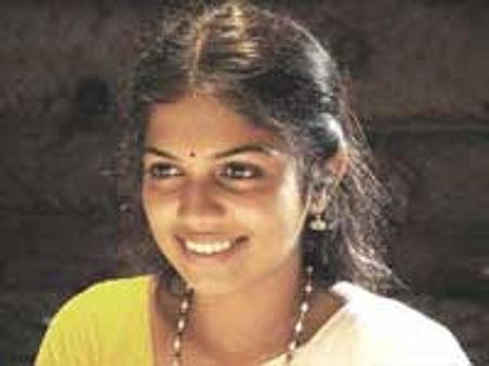 புதுமுக நடிகைக்கு கொலை மிரட்டல்-வாலிபர் மீது புகார்