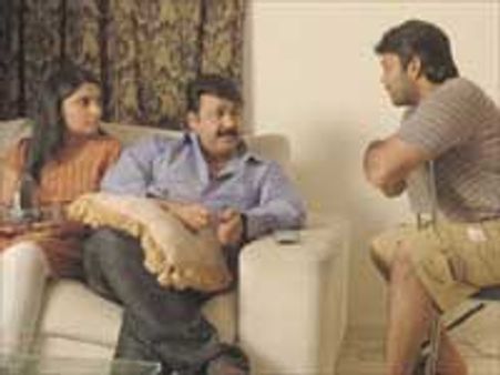 வழக்கில் ஆஜராக மறுப்பதா?-மோகன்லாலுக்கு கோர்ட் கண்டிப்பு