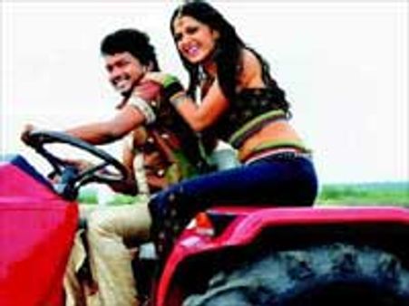 வேட்டைக்காரன்- பட விமர்சனம்