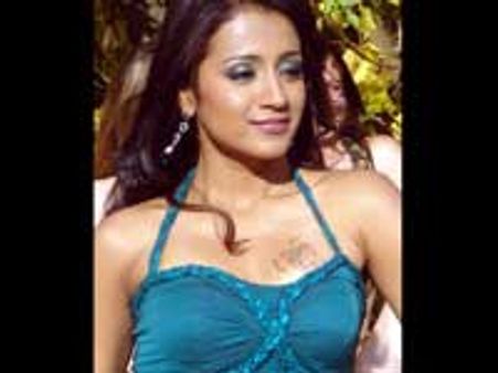 அப்பாவுக்காக ஹைதராபாத்தில் ஹோட்டல் கட்டும் திரிஷா