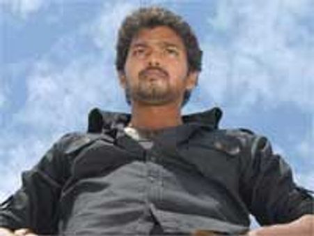 சோட்டா மும்பை... சுறா... 'தல': ஒரு 'எஃப்ஐஆர்'!