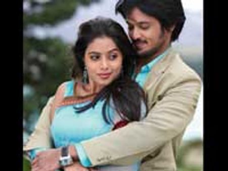 வேட்டைக்காரன், கந்தகோட்டை பட சிடிக்கள் பறிமுதல்!