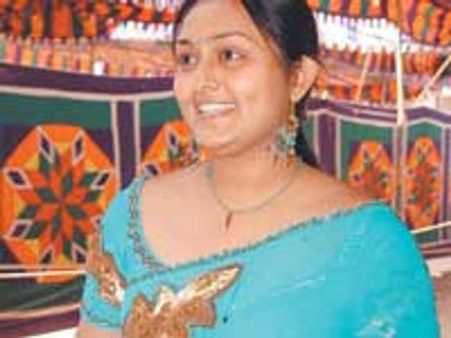 விவாகரத்து வழக்கு.. கோர்ட்டில் விந்தியா!