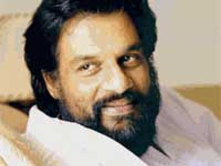 ஜேசுதாஸுக்கு 70 வயது - எளிமையாக கொண்டாட்டம்