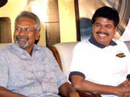 செம்மொழி மாநாட்டு பாடல்: கருணாநிதி-ரஹ்மான்-ஷங்கர் கூட்டணி!