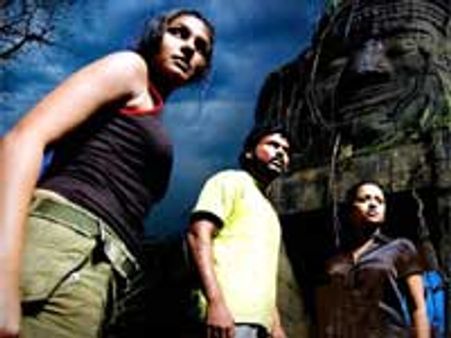 ஆயிரத்தில் ஒருவன் - விமர்சனம்