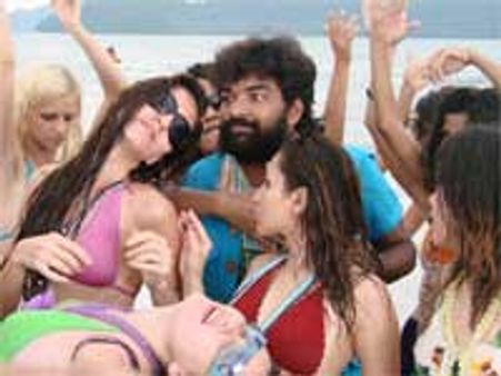 சௌந்தர்யா ரஜினியின் துணிச்சல் முடிவு!