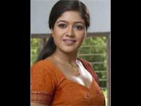 மேக்னா நடிக்கும் 'நந்தா - நந்திதா'