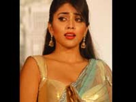 'புலி'யில் ஸ்ரேயாவின் ஐட்டம் டான்ஸ்!