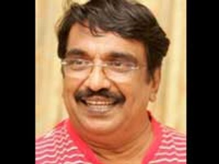 பிரபல தமிழ், மலையாள நடிகர் வி.எம்.சி.ஹனீபா மரணம்