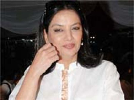 காதலர் தினக் கொண்டாட்டம் ஒரு விளம்பர உத்தி- ஷபானா ஆஸ்மி