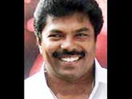 'ரஜினி ஒரு ஜோக்கர்'!-ஜாகுவார் தங்கம் தாக்கு