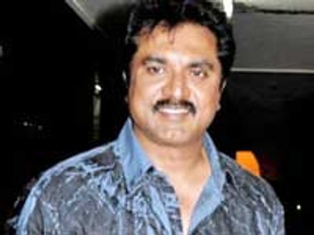 அஜீத் விவகாரம்: தயாரிப்பாளர் சங்கம் மன்னிப்பு தெரிவிக்க சரத் வலியுறுத்தல்