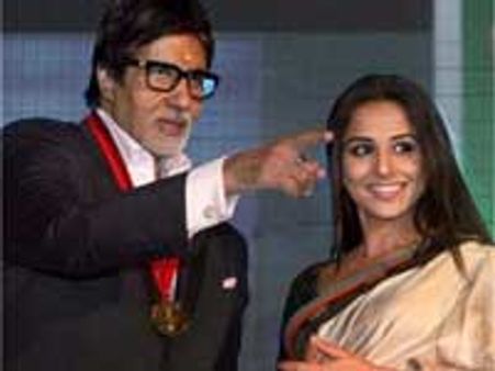 3 இடியட்ஸுக்கு 6 பிலிம்பேர் விருது - விழாவைப் புறக்கணித்தது அமிதாப் குடும்பம்!