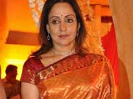 ஹேமமாலினி வீட்டில் கொள்ளை... இருவர் கைது!