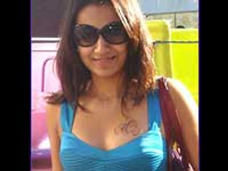 சிம்புவுடன் 'லிப் டு லிப்' தப்பில்லை! த்ரிஷா