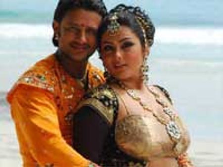 தியேட்டர்காரர்கள் மிரட்டல்... தெலுங்கு நடிகர் தற்கொலை முயற்சி!