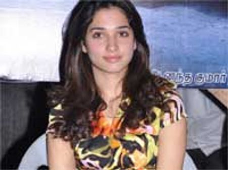 எல்லா நடிகைகளும் ரஞ்சிதா அல்ல!-தமன்னா