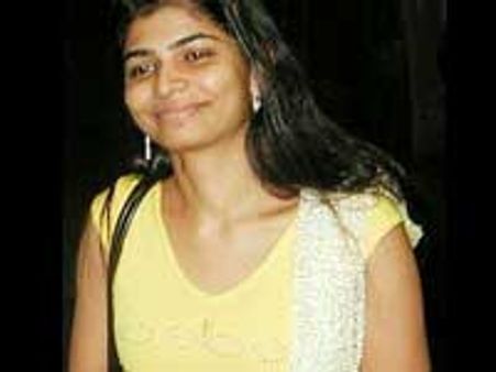 விண்ணைத் தாண்டி வருவாயா: ஹிட் பாட்டு- திரிஷா பாராட்டு- குஷியில் சின்மயி