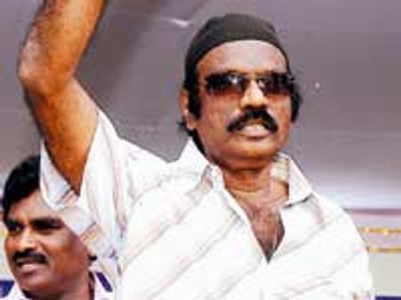 'கவுண்டமணி நலமுடன் இருக்கிறார்!'