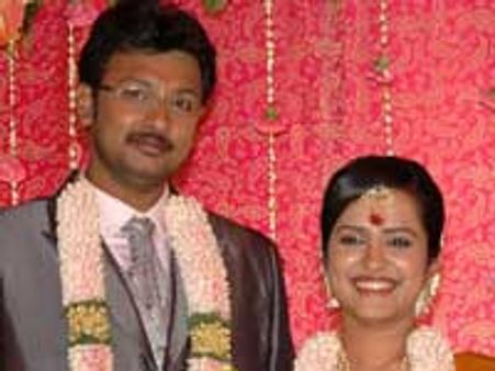 தயாநிதி அழகிரி நிச்சயதார்த்தம்: அஜீத்-ஷாலினி பங்கேற்பு!