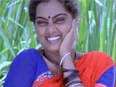 சில்க் ஸ்மிதா வாழ்க்கை திரைப்படமாகிறது!