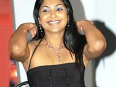 மாறிய கமாலினி- குவியும் வாய்ப்புகள்