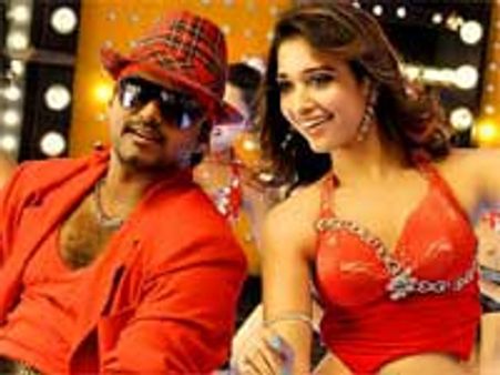 ஏப்ரல் 30-ம் தேதி சுறா ரிலீஸ்