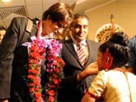 இலங்கையில் அமிதாப்-ஐஸ்வர்யா ராய்