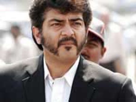 வேண்டாம் ஆடம்பர பிறந்த நாள் விழா!-அஜீத்