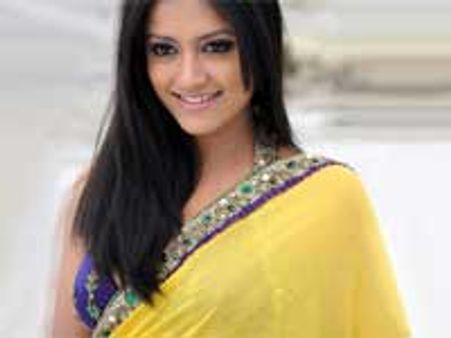 ஜவுளி வியாபாரத்தில் தீவிரமாகக் குதித்துள்ளார் நடிகை மம்தா மோகன்தாஸ்.