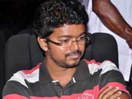 விஜய்யின் அடுத்த படம் 'வேலாயுதம்'!