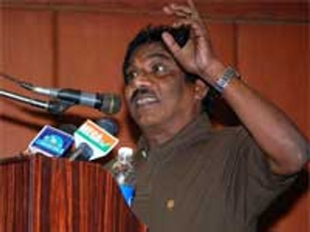 மே 17, 18 தேதிகளில் கருப்பு உடை அணியுங்கள்! - இயக்குநர்கள், கவிஞர்கள் வேண்டுகோள்!