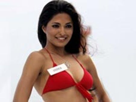 பிரபுதேவா- நயனதாரா காதலுக்கு பார்வதி ஓமணக்குட்டன் 'பலே' ஆதரவு!