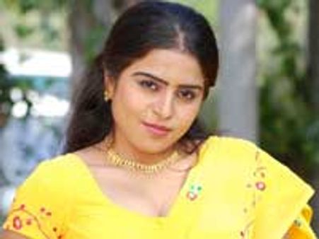 குஜராத்திலிருந்து 'அரக்கோணம்' வந்த பிராச்சி!