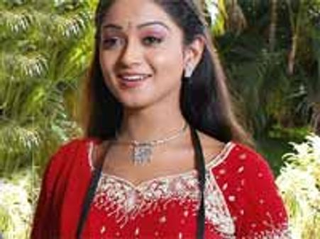 சீரியலுக்கு மாறிய 'கும்மாளம்' ரதி