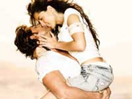 கைட்ஸ்: தரத்தில் சுமார்.. வசூலில் சூப்பர்!