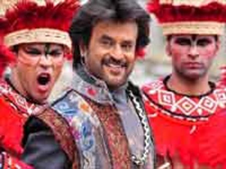 ரசிகர்களுடன் 'பேசுகிறார்' ரஜினி!