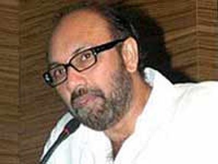 கமல் வழியில் ஒத்திகை பார்ப்போம்! - கிளம்பிட்டார் சத்யராஜ்