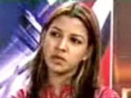 திருமணத்துக்கு மறுத்த காதலன் மீது திராவகம் வீசிய நடிகை!