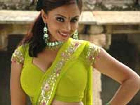 போதை மருந்து கும்பலுடன் நடிகை சுஹானி தொடர்பு?