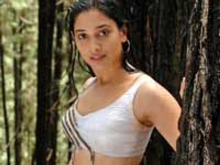 சிம்புவுக்கு கிடைப்பாரா தமன்னா?