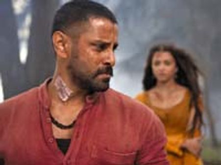 யுட்யூப், பேஸ்புக், செல்போன்களில் ராவணன்!