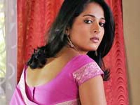 'மங்காத்தா' அனுஷ்கா!