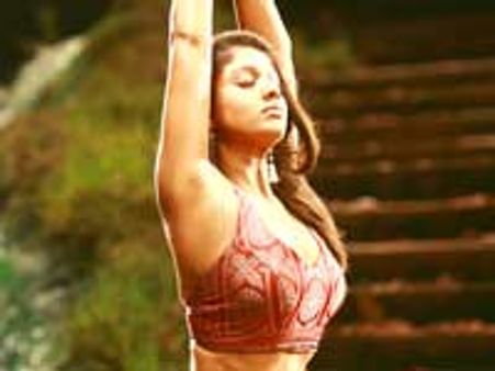 நயனதாராவுக்கு ரூ. 2 கோடி சம்பளம்