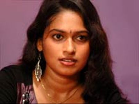 குமரிக் கரையோரம் ஒரு குத்தாட்டம்!