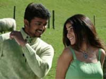 விஜய்யின் வேலாயுதம்-தொடங்கியது ஷூட்டிங்