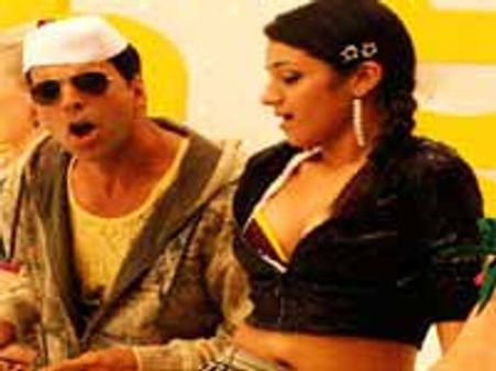 'கட் அன்ட் ரைட்' திரிஷா!